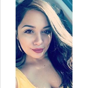 Meet your Posher, Blanca